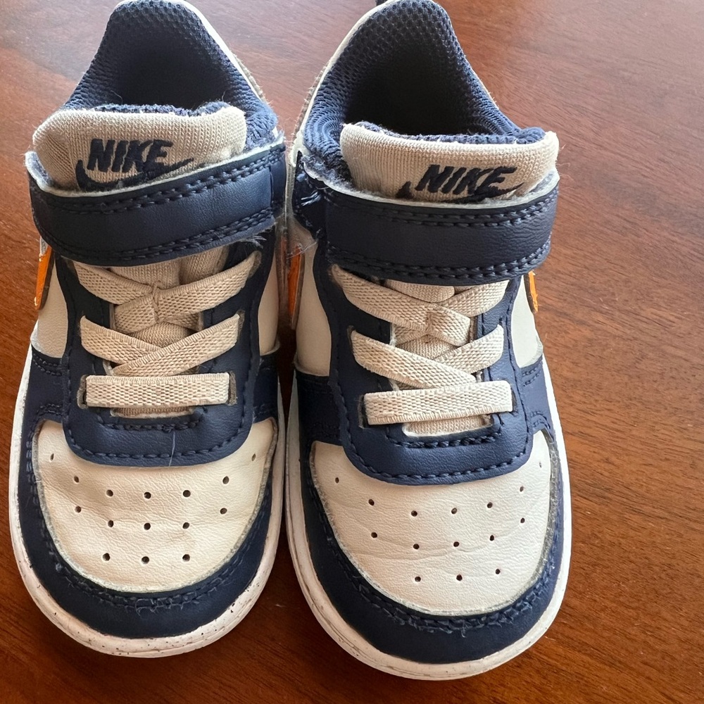 Nike Kids Navy and Orange Court Bourough Sneakers - Picture 3 of 5